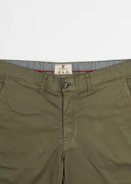Chinese dyed Bermuda shorts