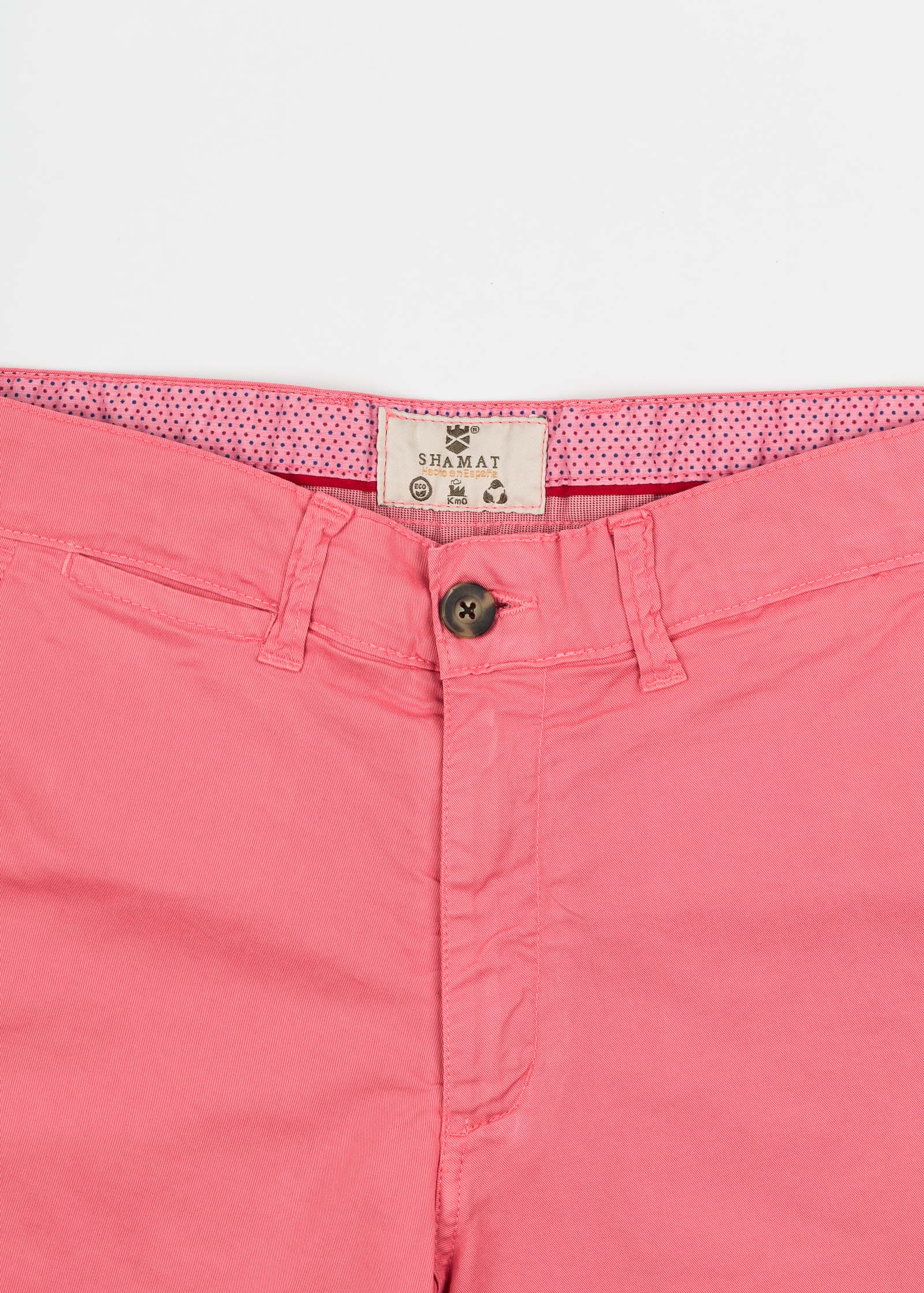 Chinese dyed Bermuda shorts