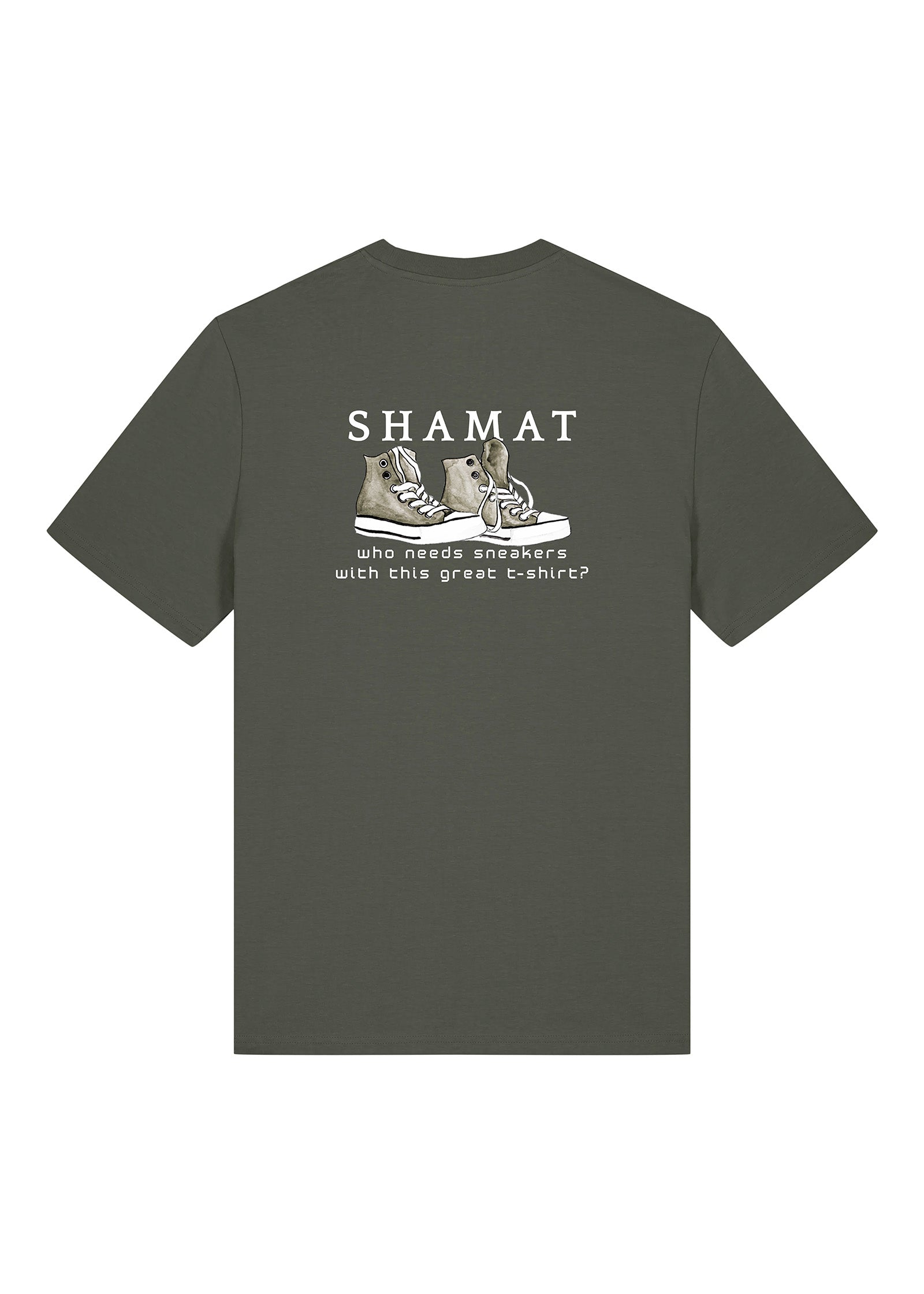 Printed T-shirt with sneakers